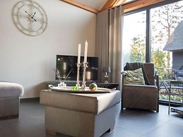 Modern & Garden-view Holiday Home in Alphen
