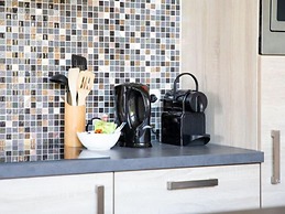 Modern & Garden-view Holiday Home in Alphen