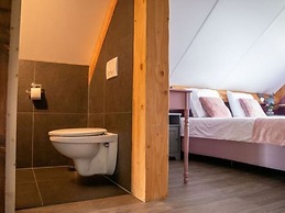 Modern & Garden-view Holiday Home in Alphen