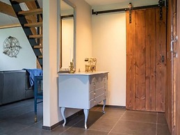 Modern & Garden-view Holiday Home in Alphen