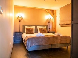 Modern & Garden-view Holiday Home in Alphen