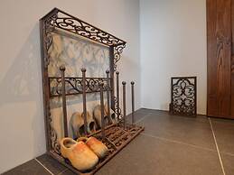 Modern & Garden-view Holiday Home in Alphen