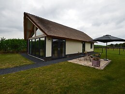 Modern & Garden-view Holiday Home in Alphen