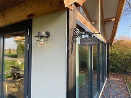 Modern & Garden-view Holiday Home in Alphen