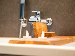 Modern & Garden-view Holiday Home in Alphen