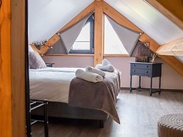 Modern & Garden-view Holiday Home in Alphen