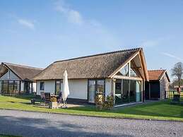 Modern & Garden-view Holiday Home in Alphen