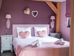 Modern & Garden-view Holiday Home in Alphen