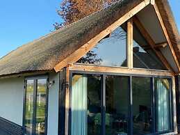 Modern & Garden-view Holiday Home in Alphen