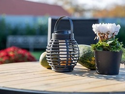 Modern & Garden-view Holiday Home in Alphen