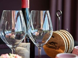 Modern & Garden-view Holiday Home in Alphen