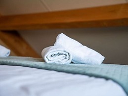 Modern & Garden-view Holiday Home in Alphen