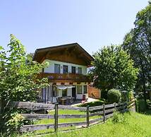 Holiday Home Emberger, Fugen