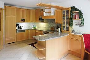 Holiday Home Emberger, Fugen