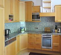 Holiday Home Emberger, Fugen