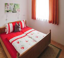 Holiday Home Emberger, Fugen