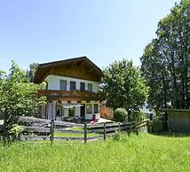 Holiday Home Emberger, Fugen