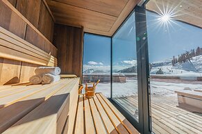 Apartment in Kaltenbach at the ski Slope