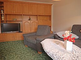 Cottages by the Pond, Zinnowitz