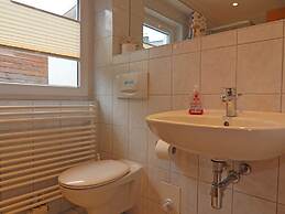 Cottages by the Pond, Zinnowitz