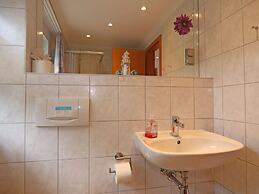 Cottages by the Pond, Zinnowitz