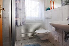 Cottages by the Pond, Zinnowitz