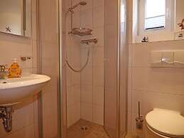 Cottages by the Pond, Zinnowitz