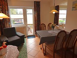 Cottages by the Pond, Zinnowitz