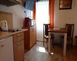 Bungalow in Kolczewo With Parking Space