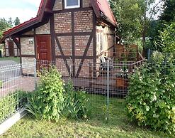 Bungalow in Kolczewo With Parking Space