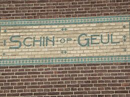 Snug Apartment in Schin op Geul Near Public Pool