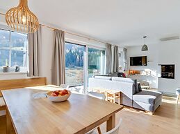 Modern Chalet in Muhlbach am Hochkonig Near Ski Area