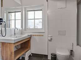 Modern Chalet in Muhlbach am Hochkonig Near Ski Area