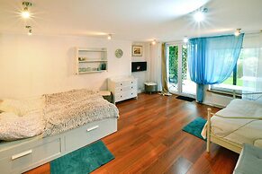 Comfortable Apartment for 10 People With a Private Sauna, Kolobrzeg