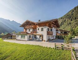 Apartment in Neustift With a ski Storage