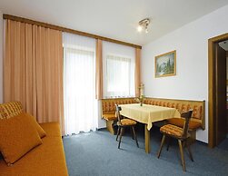 Apartment in Neustift With a ski Storage