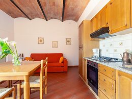 Cosy Agriturismo in Toscana With Outdoor Swimming Pool