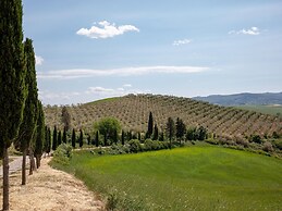Cosy Agriturismo in Toscana With Outdoor Swimming Pool