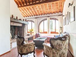 Cosy Agriturismo in Toscana With Outdoor Swimming Pool