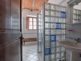 Cosy Agriturismo in Toscana With Outdoor Swimming Pool