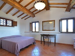 Cosy Agriturismo in Toscana With Outdoor Swimming Pool