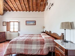 Cosy Agriturismo in Toscana With Outdoor Swimming Pool