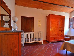 Cosy Agriturismo in Toscana With Outdoor Swimming Pool