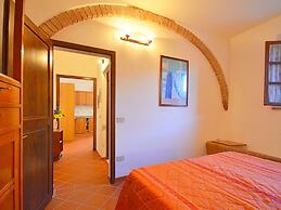 Cosy Agriturismo in Toscana With Outdoor Swimming Pool