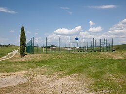 Cosy Agriturismo in Toscana With Outdoor Swimming Pool