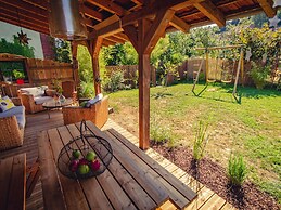 Premium Apartment in Saint-quirin With Garden