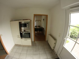 Garden-view Apartment in Heringhausen Lake City Centre