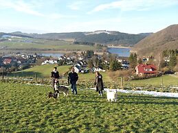 Garden-view Apartment in Heringhausen Lake City Centre