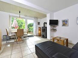 Garden-view Apartment in Heringhausen Lake City Centre