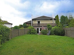 Garden-view Apartment in Heringhausen Lake City Centre